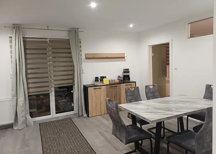 Apartment Ferienapartment Zur Linde Top2 *